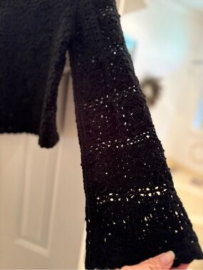 NWOT American Flirt Black Crochet Long-Sleeve Crop Sweater